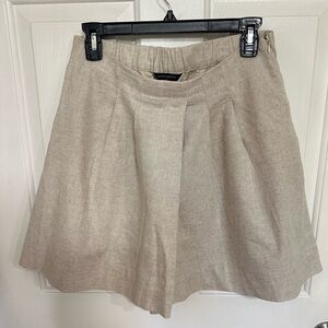 Banana Republic Beige Pleated Skort